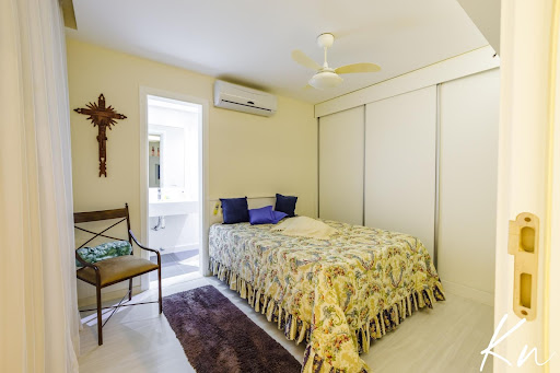 Imagens do imóveis Vendo ou alugo Luxuosa mansão triplex mobiliada com elevador localizada no Riviera Del Sol 