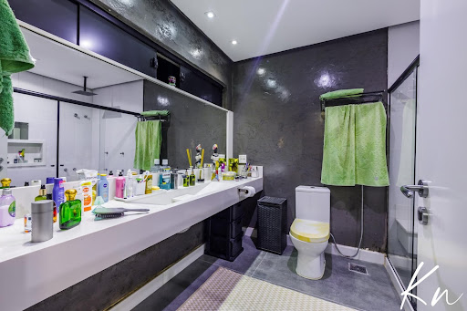 Imagens do imóveis Vendo ou alugo Luxuosa mansão triplex mobiliada com elevador localizada no Riviera Del Sol 