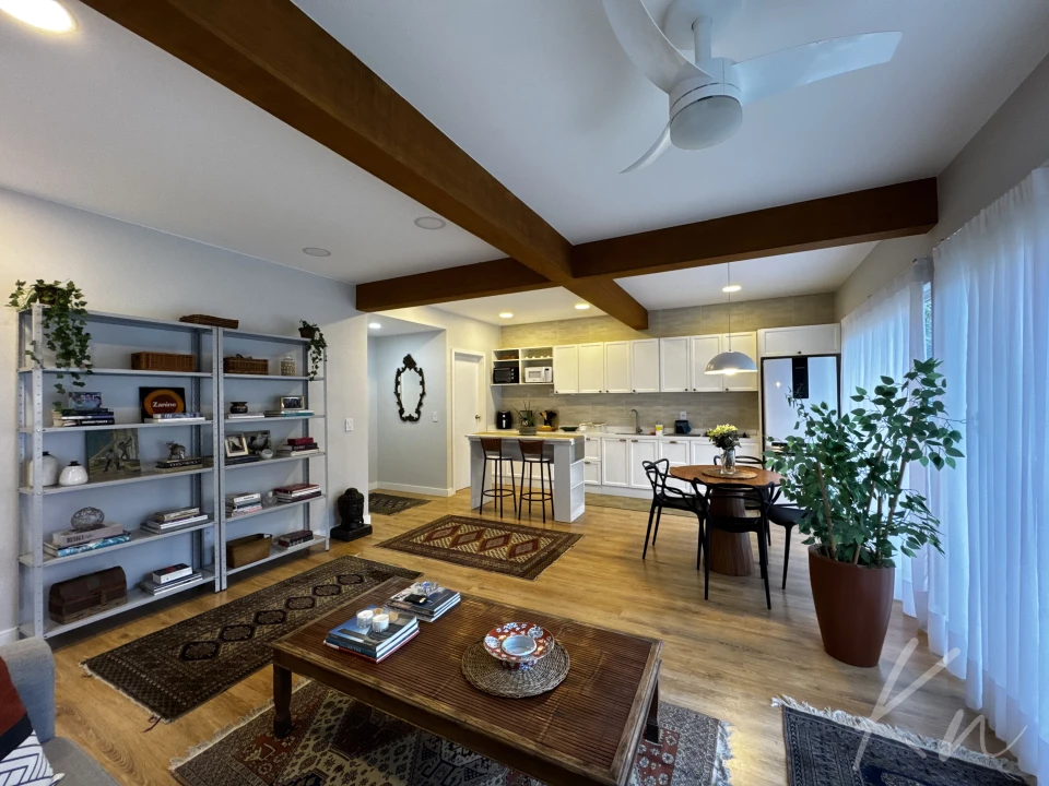 Imagens do imóveis Exclusiva casa pronta para morar no coração do polo gastronômico de Vargem Grande