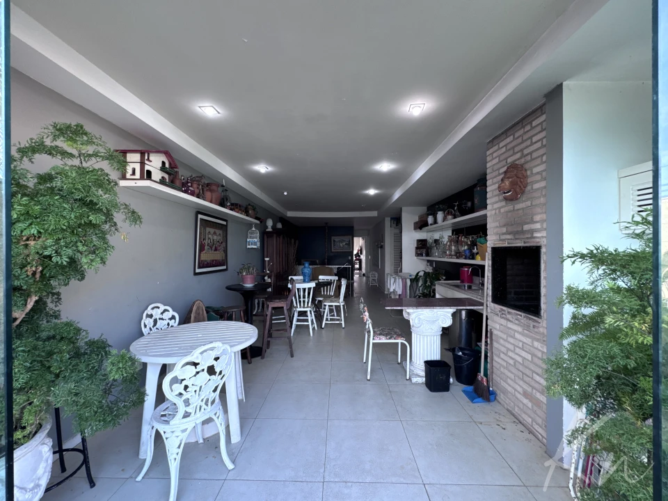 Imagens do imóveis Cobertura Duplex Frente-Mar na Av. Lúcio Costa — Luxo, Vista e Exclusividade no Recreio