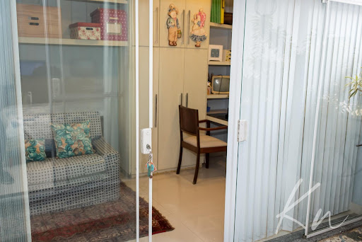 Imagens do imóveis Linda casa triplex 4 suítes no Vivendas Del Sol - Recreio