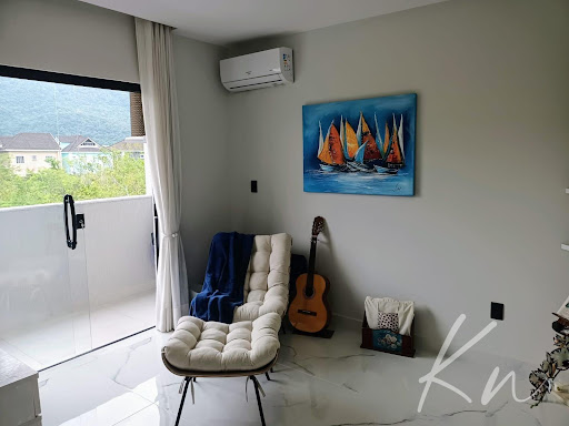 Imagens do imóveis Oportunidade em Vargem Pequena - Casa contemporânea e decorada 4quartos 3 suítes com RGI