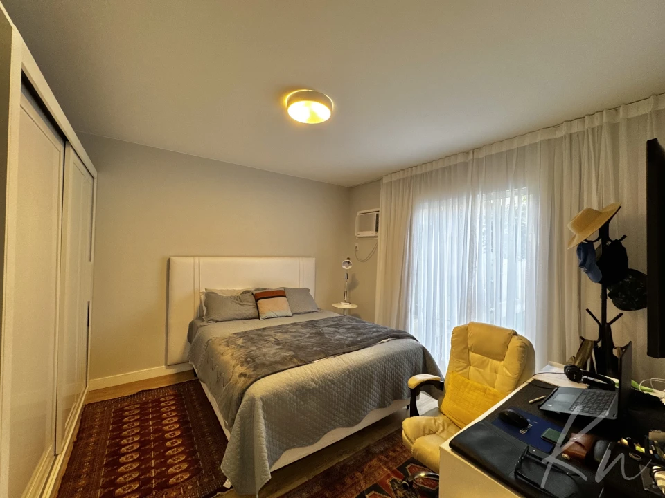 Imagens do imóveis Exclusiva casa pronta para morar no coração do polo gastronômico de Vargem Grande
