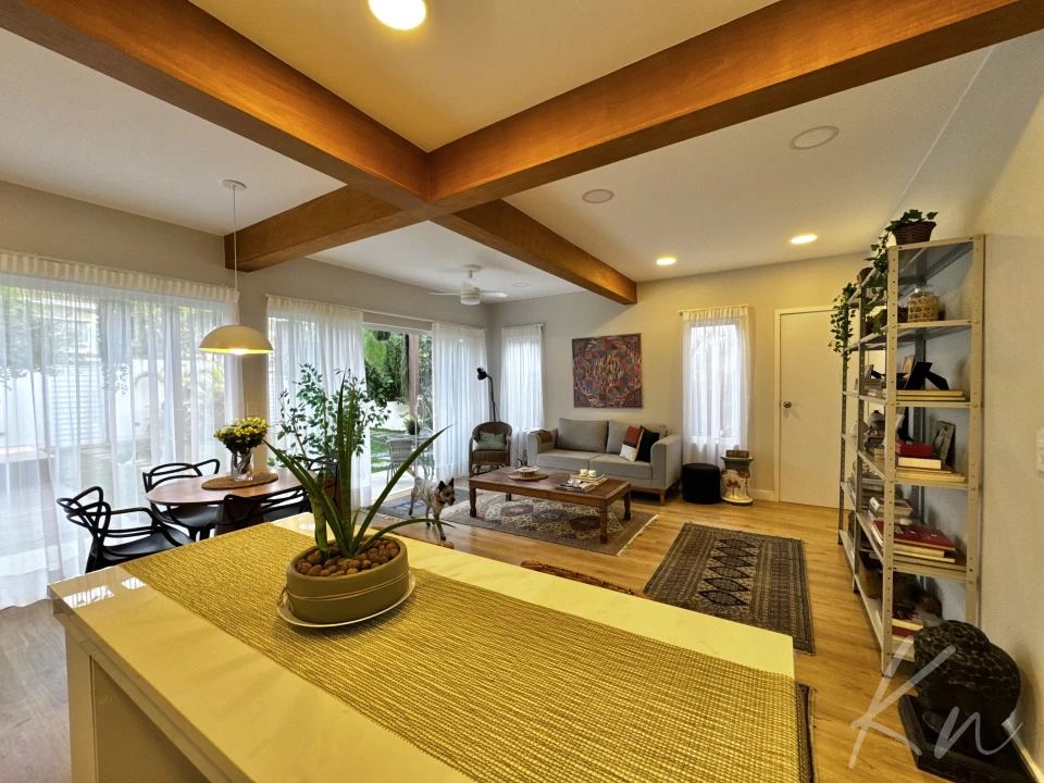 Imagens do imóveis Exclusiva casa pronta para morar no coração do polo gastronômico de Vargem Grande