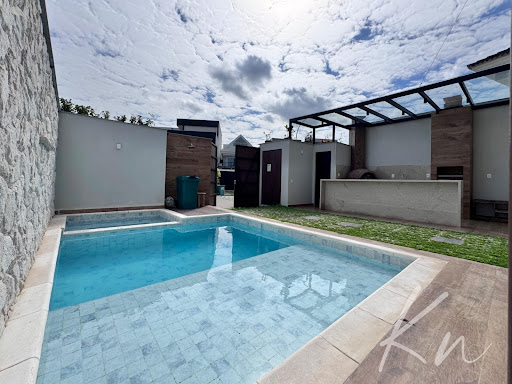 Imagens do imóveis Casa Triplex de Alto Padrão no Recreio dos Bandeirantes