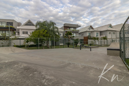 Imagens do imóveis Casa Triplex de Alto Padrão no Recreio dos Bandeirantes