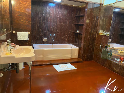 Imagens do imóveis Oportunidade em Copacabana – Amplo Apartamento de 215m² | 4 Quartos + Escritório | 1 Vaga