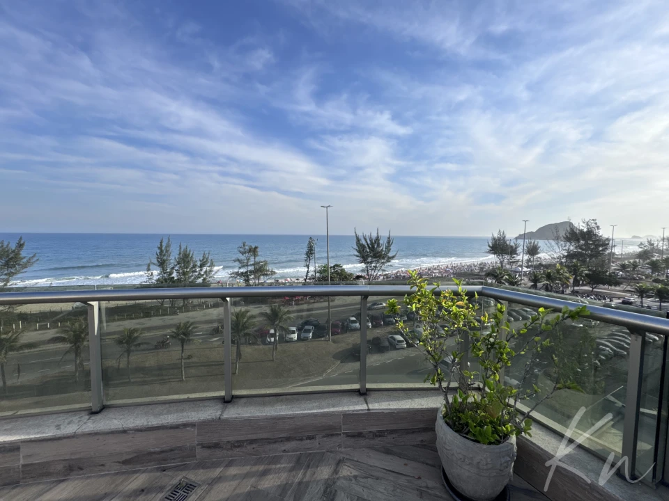 Imagens do imóveis Cobertura Duplex Frente-Mar na Av. Lúcio Costa — Luxo, Vista e Exclusividade no Recreio