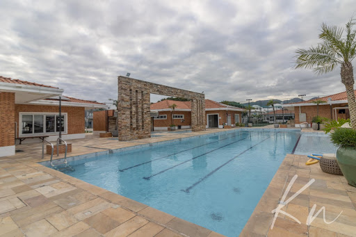 Imagens do imóveis Casa Triplex de Alto Padrão no Recreio dos Bandeirantes
