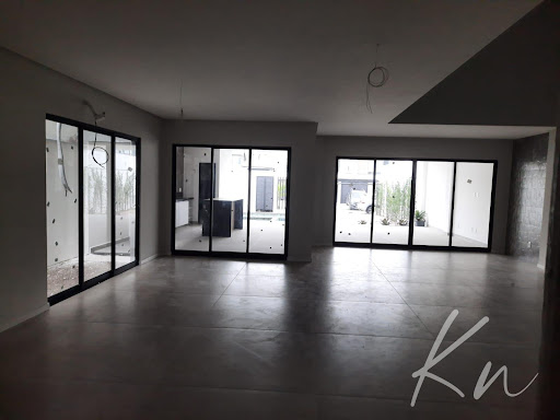 Imagens do imóveis Triplex com 5 suites no Recreio dos Bandeirantes - RJ