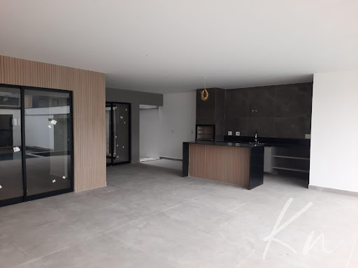 Imagens do imóveis Triplex com 5 suites no Recreio dos Bandeirantes - RJ