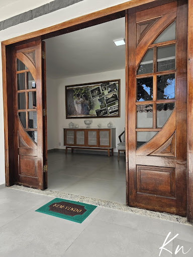Imagens do imóveis Magnifica Casa de condomínio  300m² ,totalmente reformada .