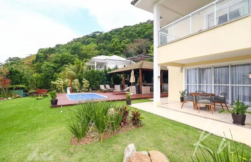 Imagens do imóveis Casa de Condominio em Recreio dos Bandeirantes  