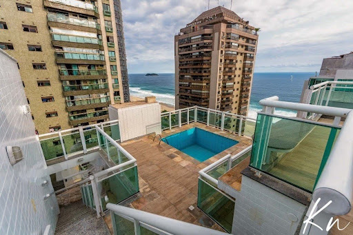 Imagens do imóveis Exclusiva Cobertura Triplex com 369m² e Vista Mar – Av. Lúcio Costa, Posto 5