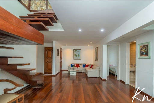 Imagens do imóveis Exclusiva Cobertura Triplex com 369m² e Vista Mar – Av. Lúcio Costa, Posto 5