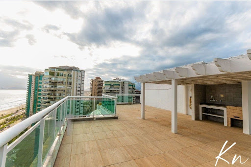 Imagens do imóveis Exclusiva Cobertura Triplex com 369m² e Vista Mar – Av. Lúcio Costa, Posto 5