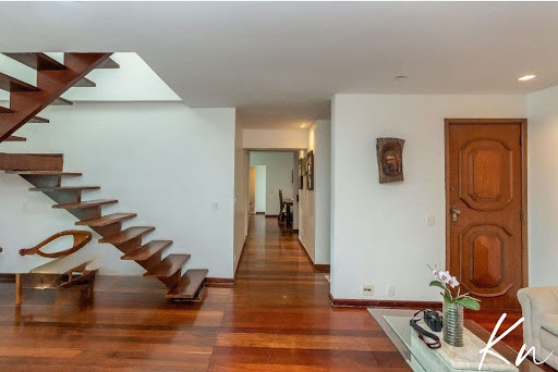 Imagens do imóveis Exclusiva Cobertura Triplex com 369m² e Vista Mar – Av. Lúcio Costa, Posto 5