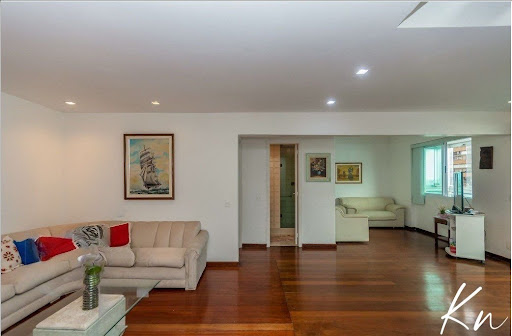 Imagens do imóveis Exclusiva Cobertura Triplex com 369m² e Vista Mar – Av. Lúcio Costa, Posto 5