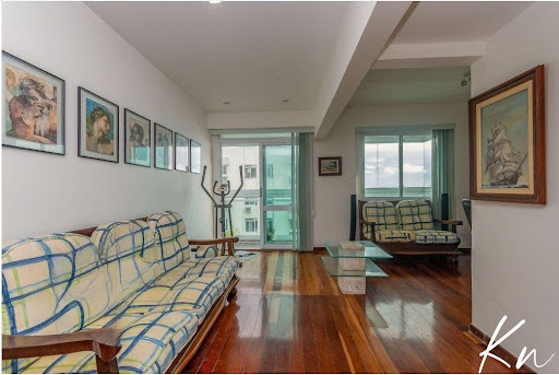 Imagens do imóveis Exclusiva Cobertura Triplex com 369m² e Vista Mar – Av. Lúcio Costa, Posto 5