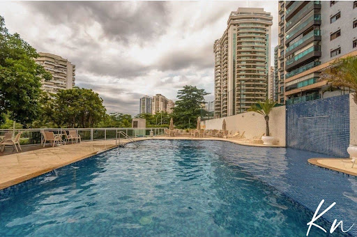 Imagens do imóveis Exclusiva Cobertura Triplex com 369m² e Vista Mar – Av. Lúcio Costa, Posto 5