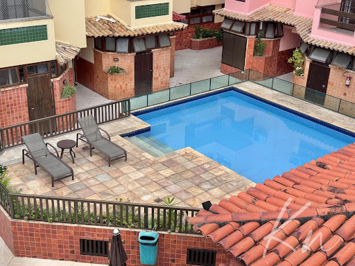 Imagens do imóveis Alugo ou vendo excelente casa triplex mobiliada Recreio