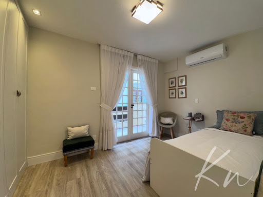 Imagens do imóveis Alugo ou vendo excelente casa triplex mobiliada Recreio