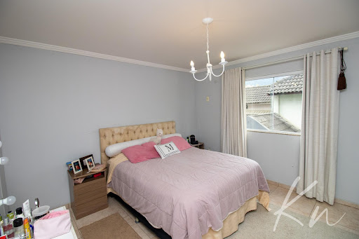 Imagens do imóveis Casa Mobiliada em Condomínio com 3 Quartos em Vargem Pequena – 240m² de Conforto