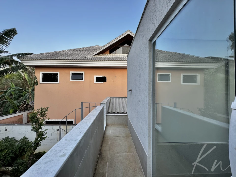 Imagens do imóveis Exclusiva casa pronta para morar no coração do polo gastronômico de Vargem Grande