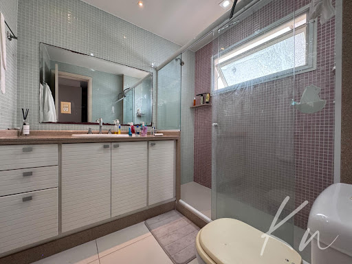 Imagens do imóveis Linda Casa Condomínio Santa Mônica Jardins- Barra da Tijuca