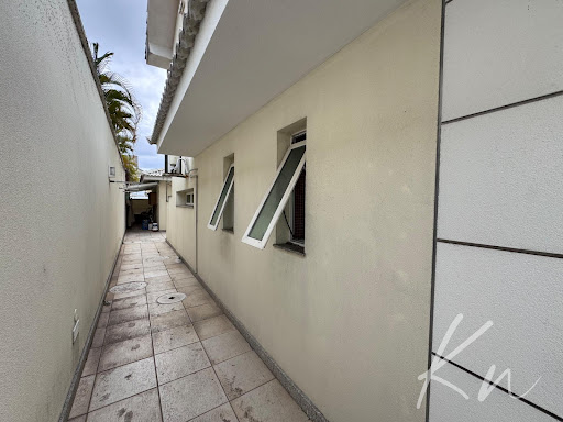 Imagens do imóveis Linda Casa Condomínio Santa Mônica Jardins- Barra da Tijuca