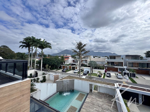 Imagens do imóveis Casa Triplex em Barra da Tijuca  -  Rio de Janeiro