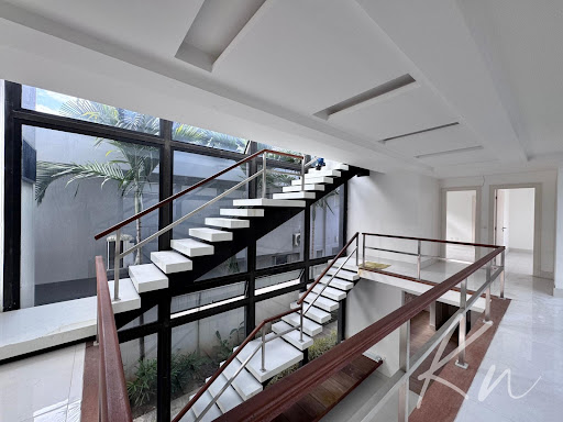 Imagens do imóveis Casa Triplex em Barra da Tijuca  -  Rio de Janeiro