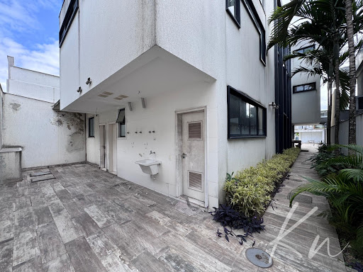 Imagens do imóveis Casa Triplex em Barra da Tijuca  -  Rio de Janeiro