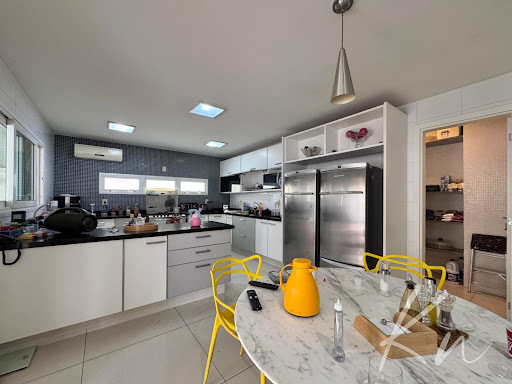 Imagens do imóveis Linda Casa Condomínio Santa Mônica Jardins- Barra da Tijuca
