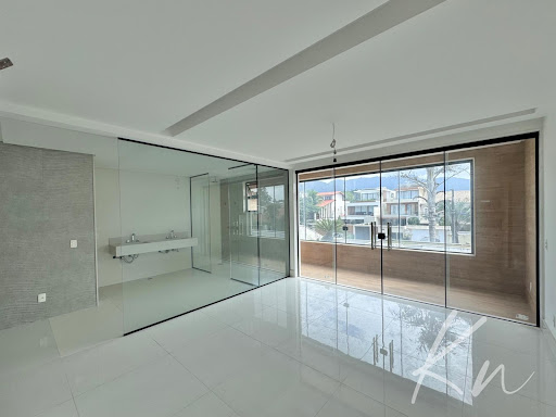 Imagens do imóveis Casa Triplex em Barra da Tijuca  -  Rio de Janeiro