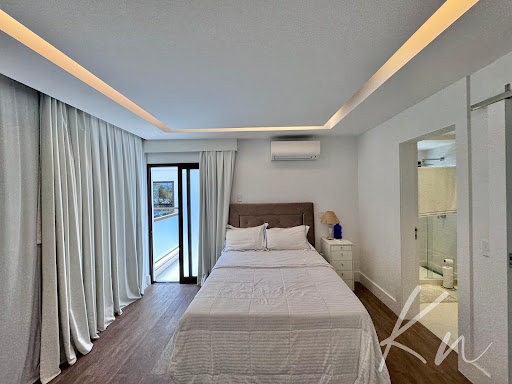 Imagens do imóveis Casa 05 Dorm. ou + em Barra da Tijuca  -  Rio de Janeiro