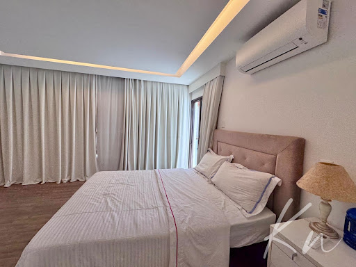 Imagens do imóveis Casa 05 Dorm. ou + em Barra da Tijuca  -  Rio de Janeiro