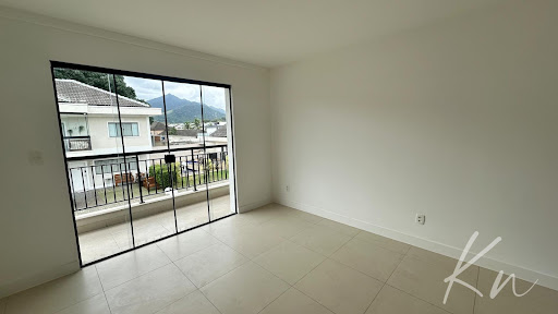 Imagens do imóveis Excelente casa de condomínio 4 suítes em Vargem Grande