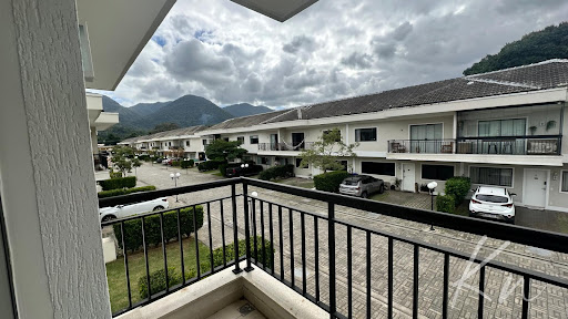 Imagens do imóveis Excelente casa de condomínio 4 suítes em Vargem Grande