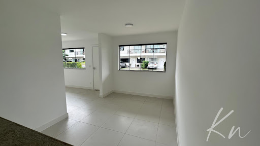 Imagens do imóveis Excelente casa de condomínio 4 suítes em Vargem Grande