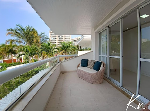 Imagens do imóveis Magnífica casa 480m2 localizada no Condomínio Blue House