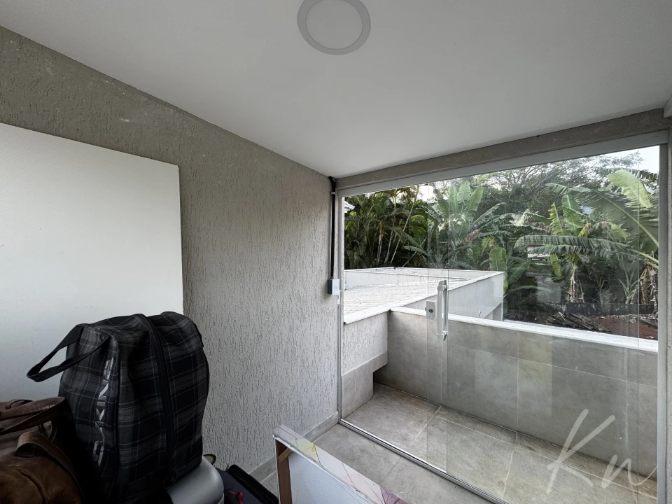Imagens do imóveis Exclusiva casa pronta para morar no coração do polo gastronômico de Vargem Grande
