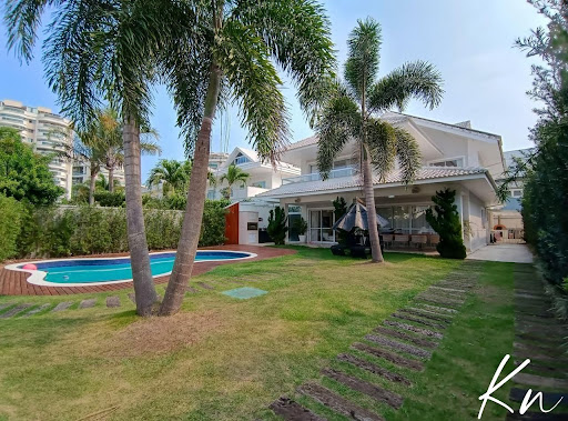 Imagens do imóveis Magnífica casa 480m2 localizada no Condomínio Blue House