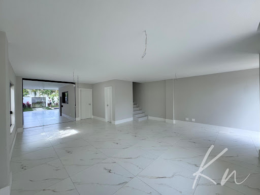 Imagens do imóveis Casa Triplex de Alto Padrão no Recreio dos Bandeirantes