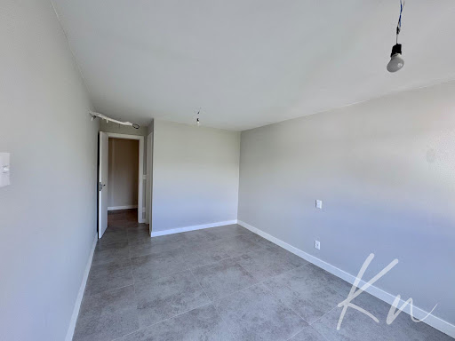 Imagens do imóveis Casa Triplex de Alto Padrão no Recreio dos Bandeirantes