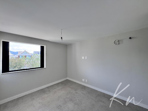 Imagens do imóveis Casa Triplex de Alto Padrão no Recreio dos Bandeirantes
