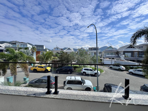 Imagens do imóveis Casa Triplex de Alto Padrão no Recreio dos Bandeirantes