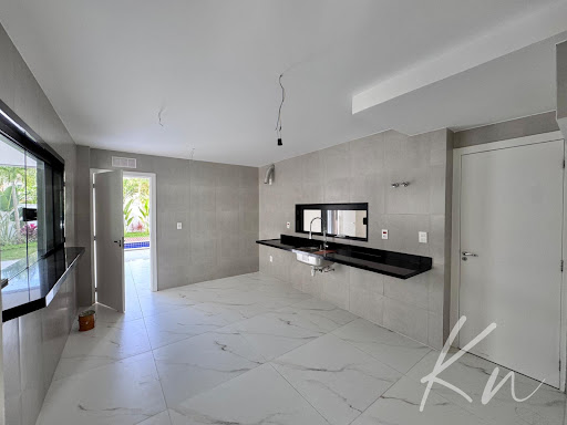 Imagens do imóveis Casa Triplex de Alto Padrão no Recreio dos Bandeirantes