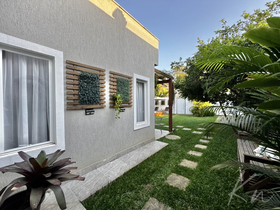 Imagens do imóveis Exclusiva casa pronta para morar no coração do polo gastronômico de Vargem Grande