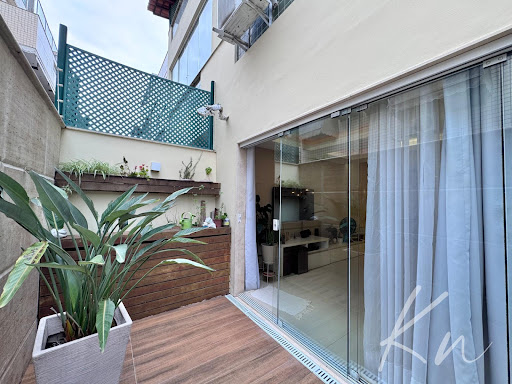 Imagens do imóveis Casa Triplex em Recreio dos Bandeirantes  -  Rio de Janeiro